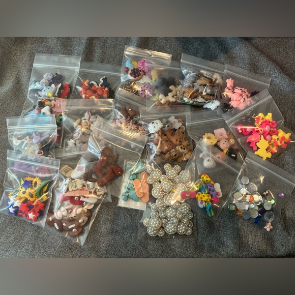 Jesse James Dress it Up Buttons Lot of 240! NEW
